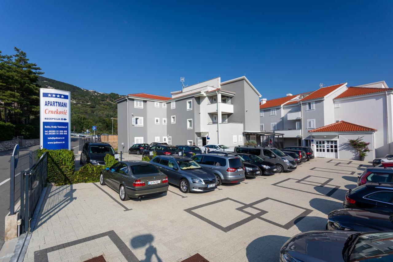 Apartments Crnekovic Tomislava 8A บัชกา ภายนอก รูปภาพ